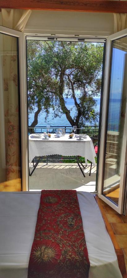 Villa Fourtuna Apartment Agios Ioannis Peristerion Exterior photo