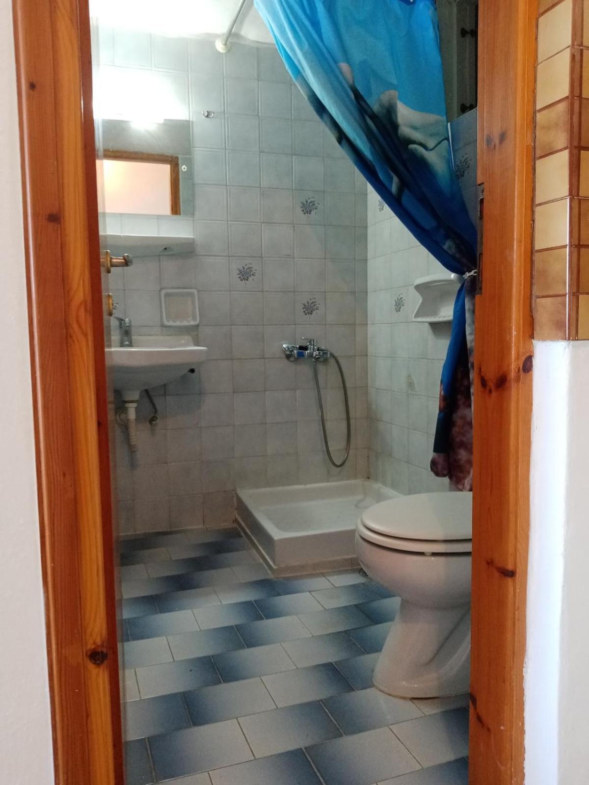 Villa Fourtuna Apartment Agios Ioannis Peristerion Exterior photo
